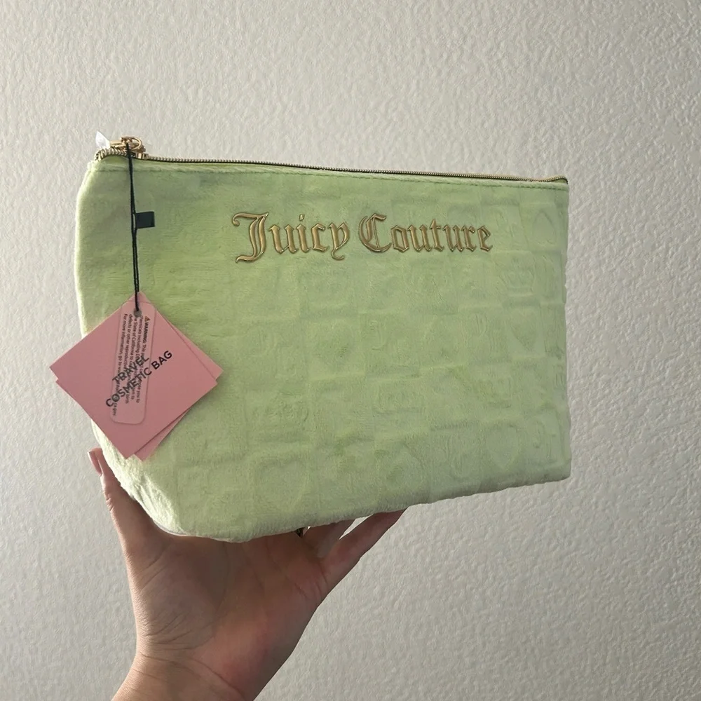 Juicy Couture Embossed Velour Cosmetic Bag,  Exclusive – Pistachio Green, NWT